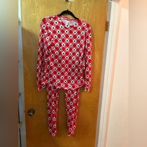 French Affair Cozy Red and White Pajama Set with matching scrunchie M